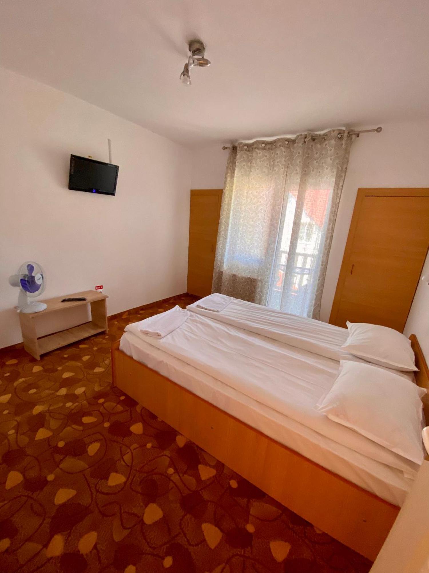 Vila Onix Bed & Breakfast Sovata Exterior photo